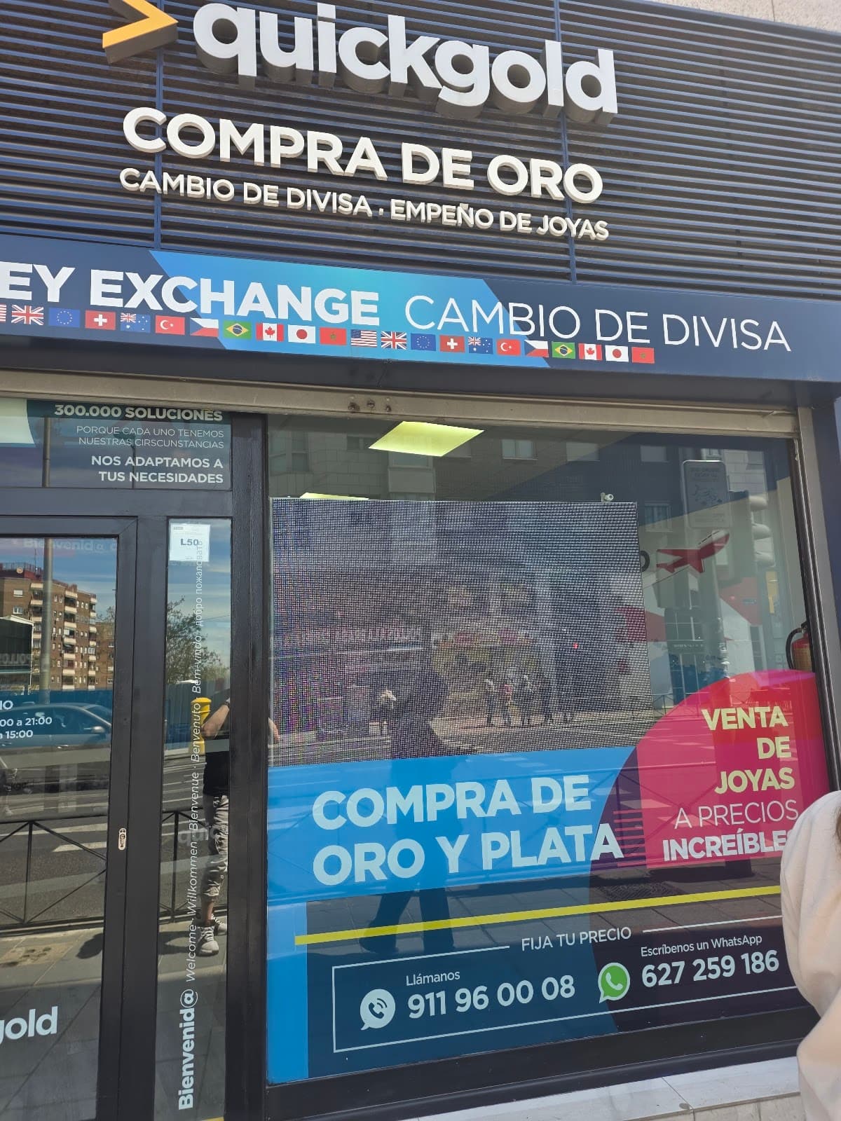 Inversión oro en Madrid — Quickgold Tetuán