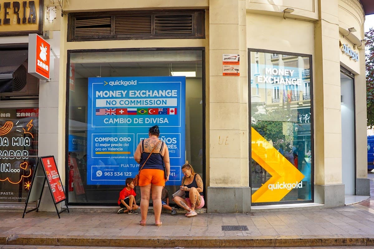 Inversión oro en Valencia — Quickgold Ayuntamiento