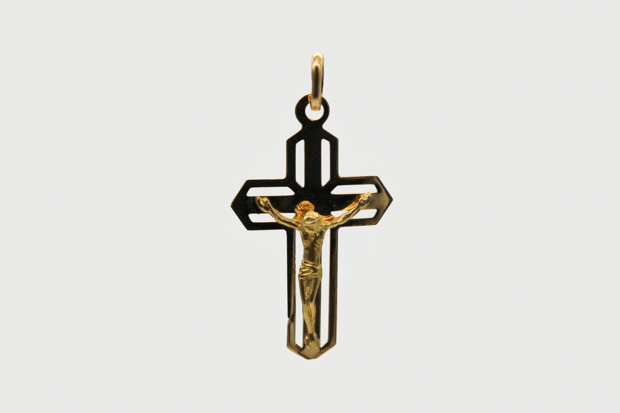 Cruz de oro de 18k con Cristo — foto 3