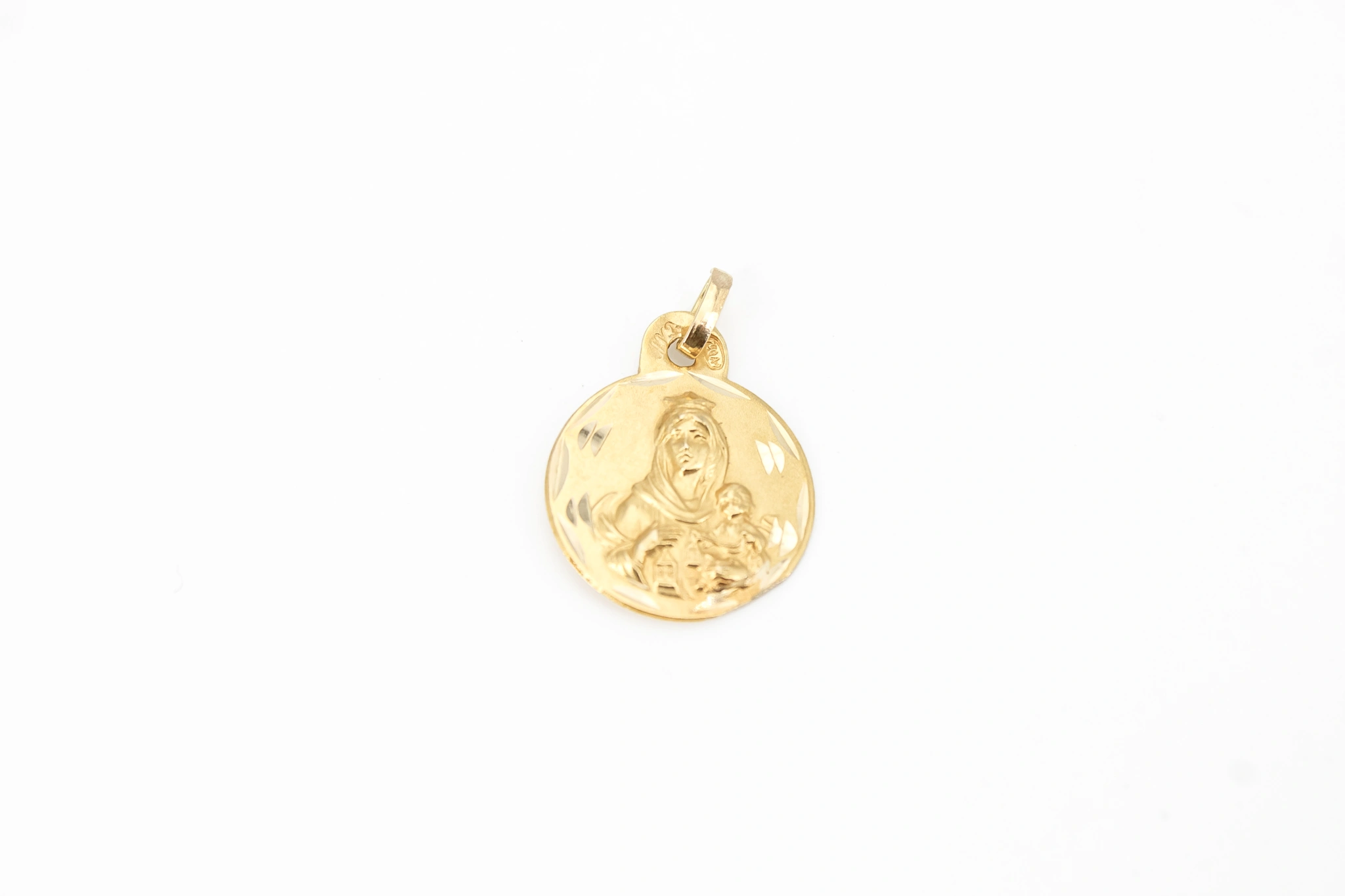 Medalla de oro 18K Virgen con Niño