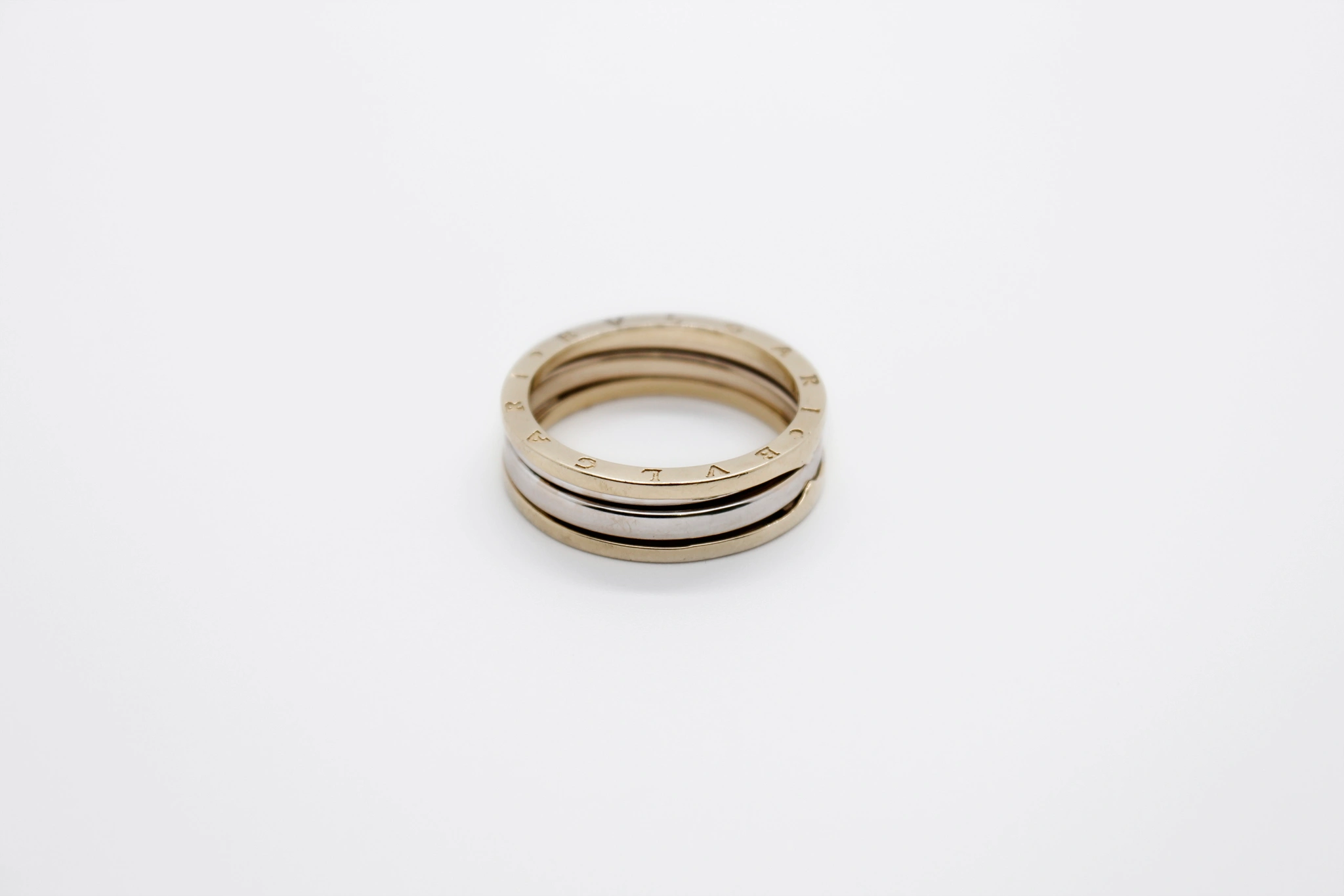 Anillo de oro combinado 14K