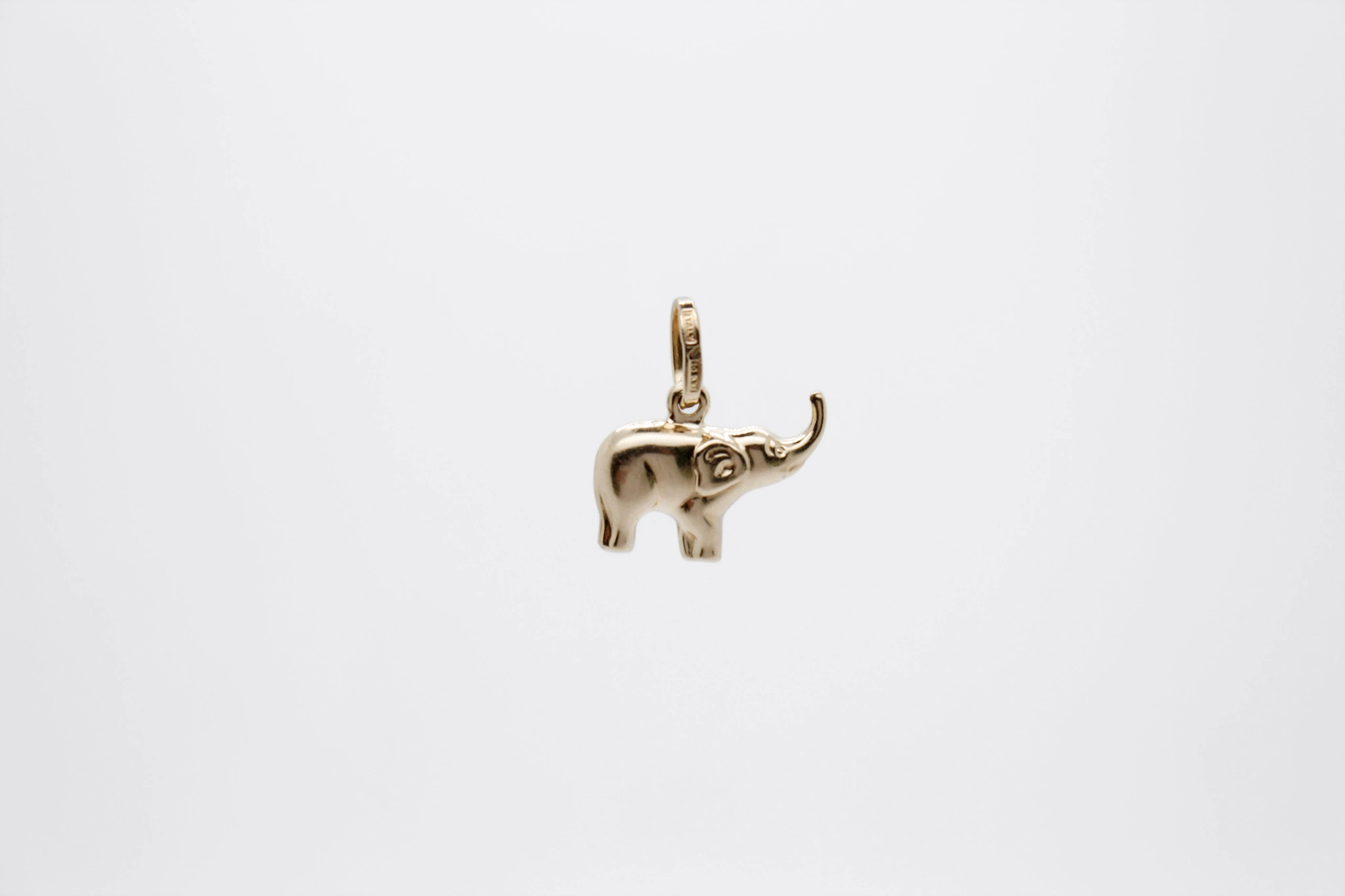 Colgante elefante de oro 14K — foto 3