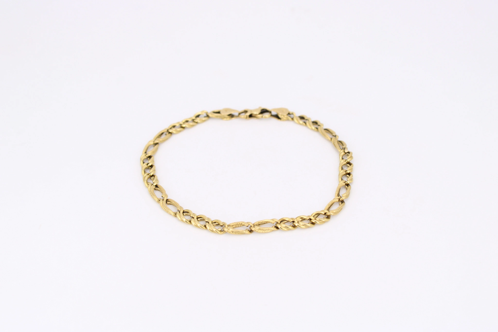 Pulsera Figaro de oro 18K — vista alternativa