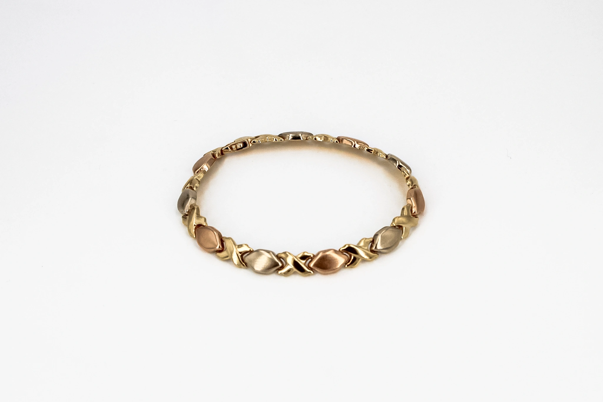 Pulsera de oro combinado 18K